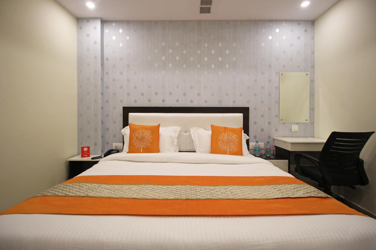 Oyo 8132 Hotel Kukreja Dehradun Exterior foto